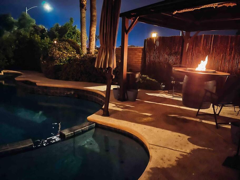 *Entertainment Villa* 5Min To Strip Optional Heated Pool Jacuzzi! Las Vegas Exterior foto