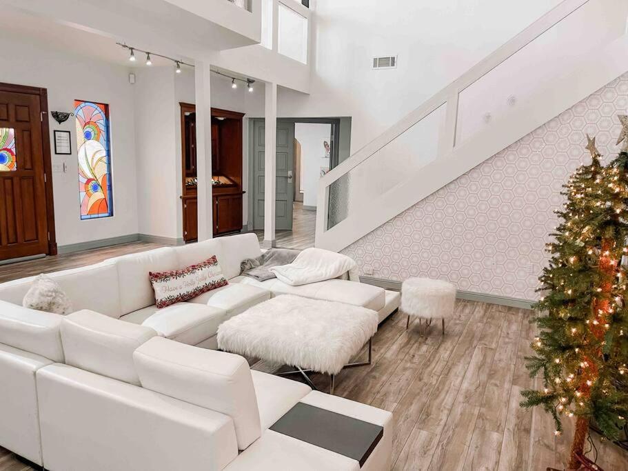 *Entertainment Villa* 5Min To Strip Optional Heated Pool Jacuzzi! Las Vegas Exterior foto